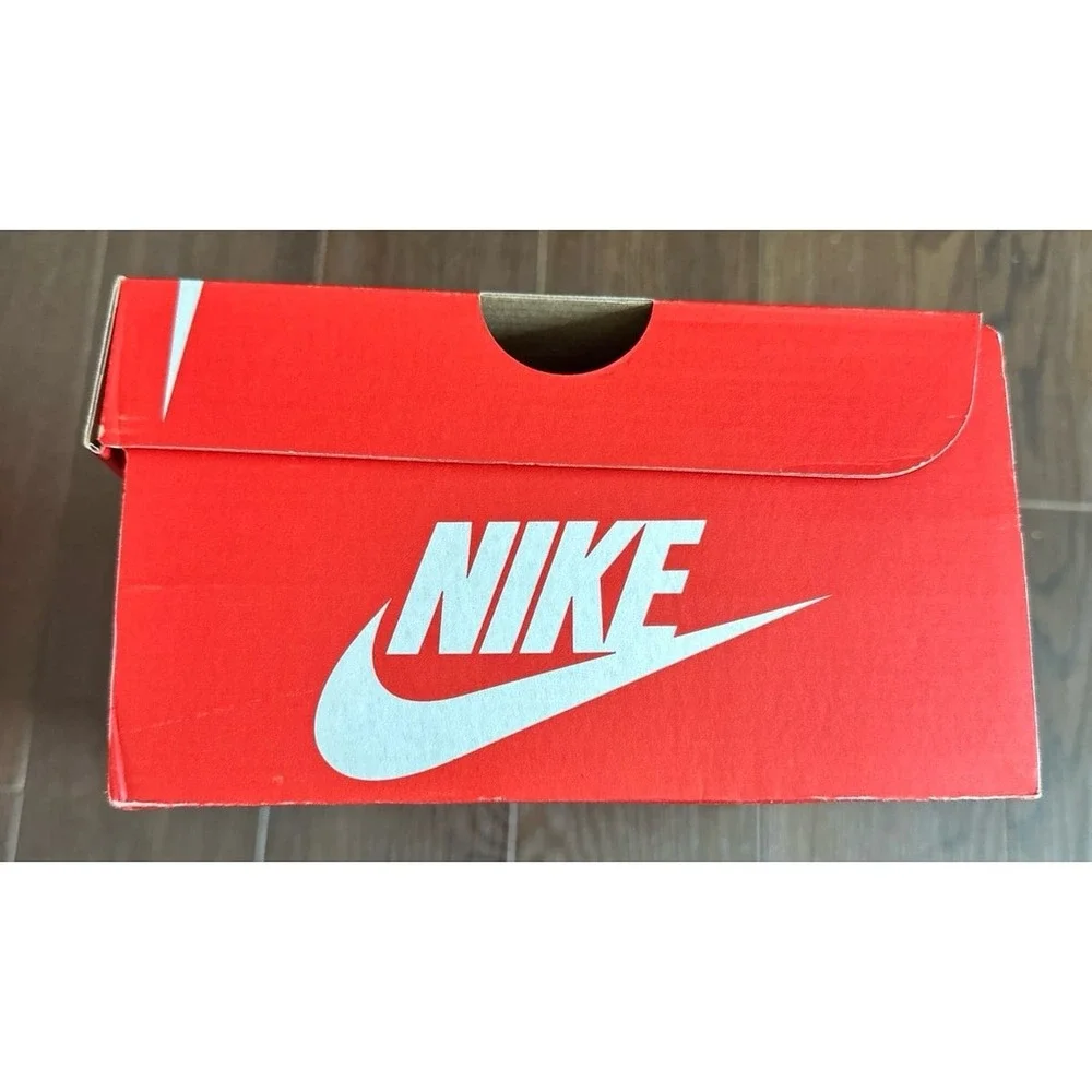 Nike‎ Total 90 empty shoe box